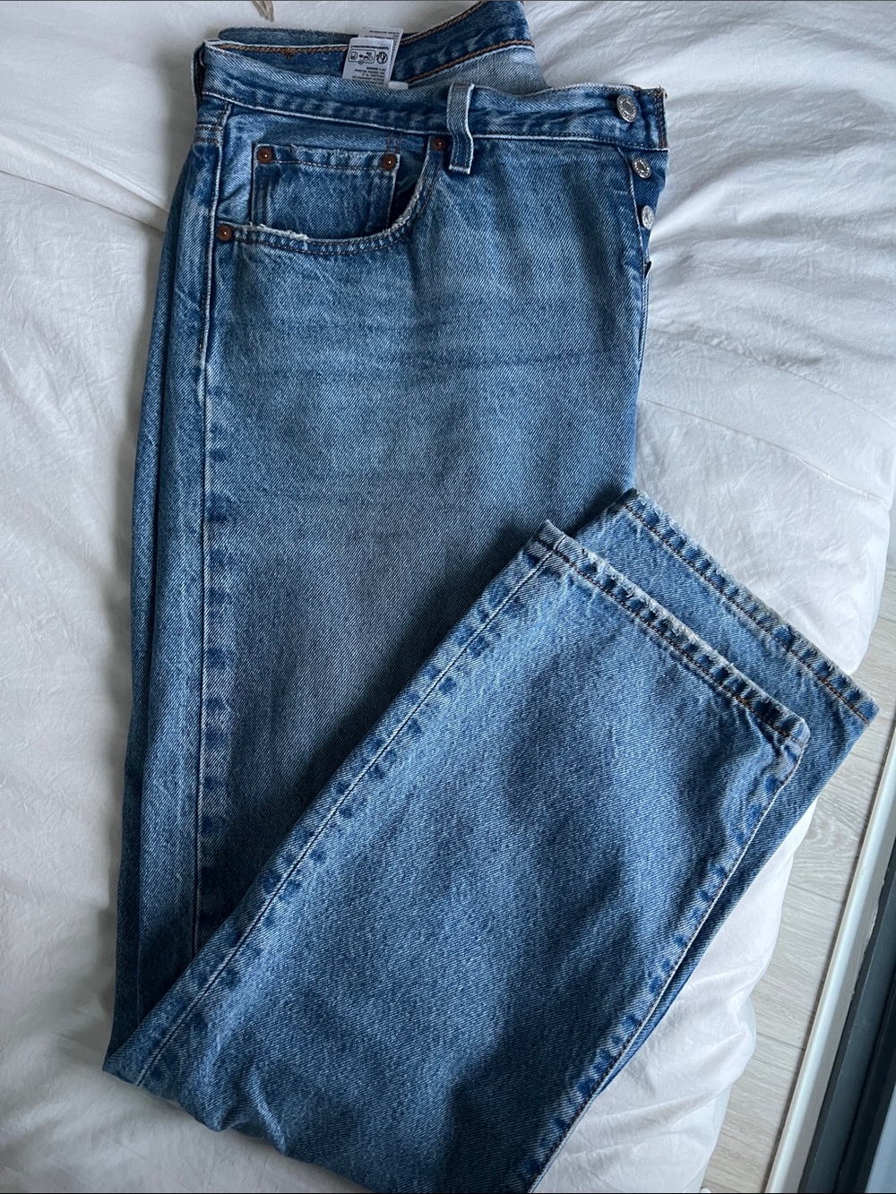 Levi’s 501- Women
